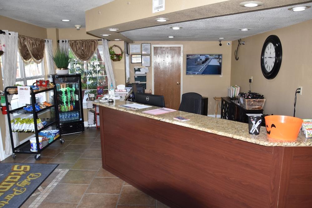 Docker'S Inn Branson Ngoại thất bức ảnh