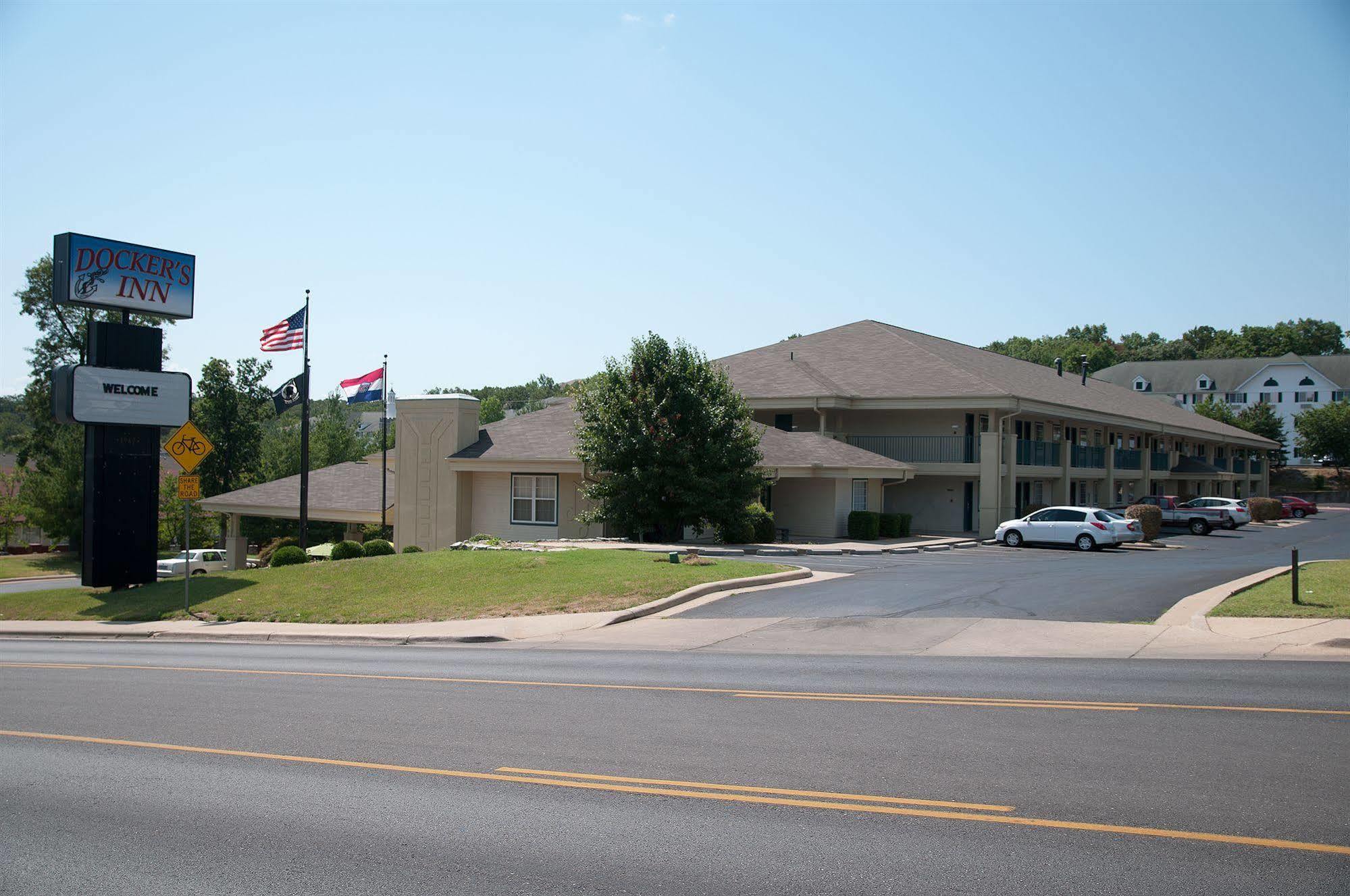 Docker'S Inn Branson Ngoại thất bức ảnh